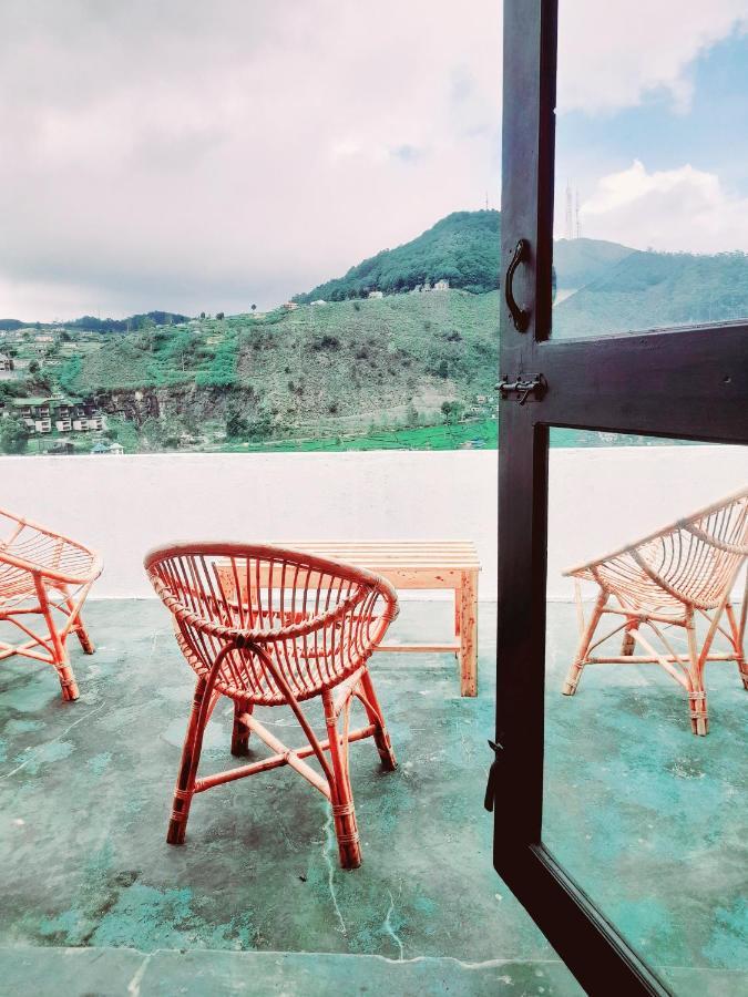 Hotel The Mount View By Liyozi Leasiure à Nuwara Eliya Extérieur photo