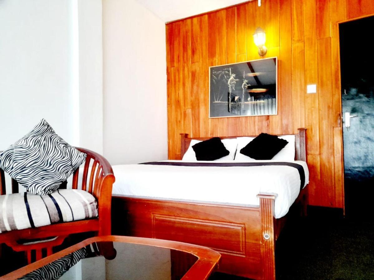 Hotel The Mount View By Liyozi Leasiure à Nuwara Eliya Extérieur photo